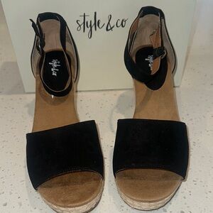 Style‎ & Co. Women's Black Sandals
